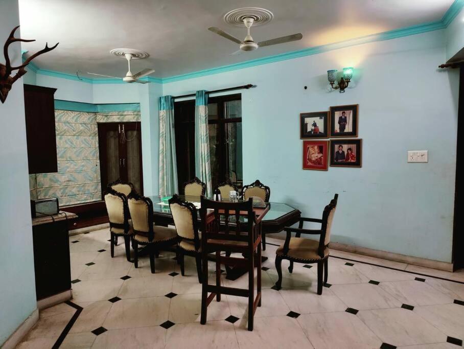 Basti House - Boutique Homestay Lucknow Exteriör bild