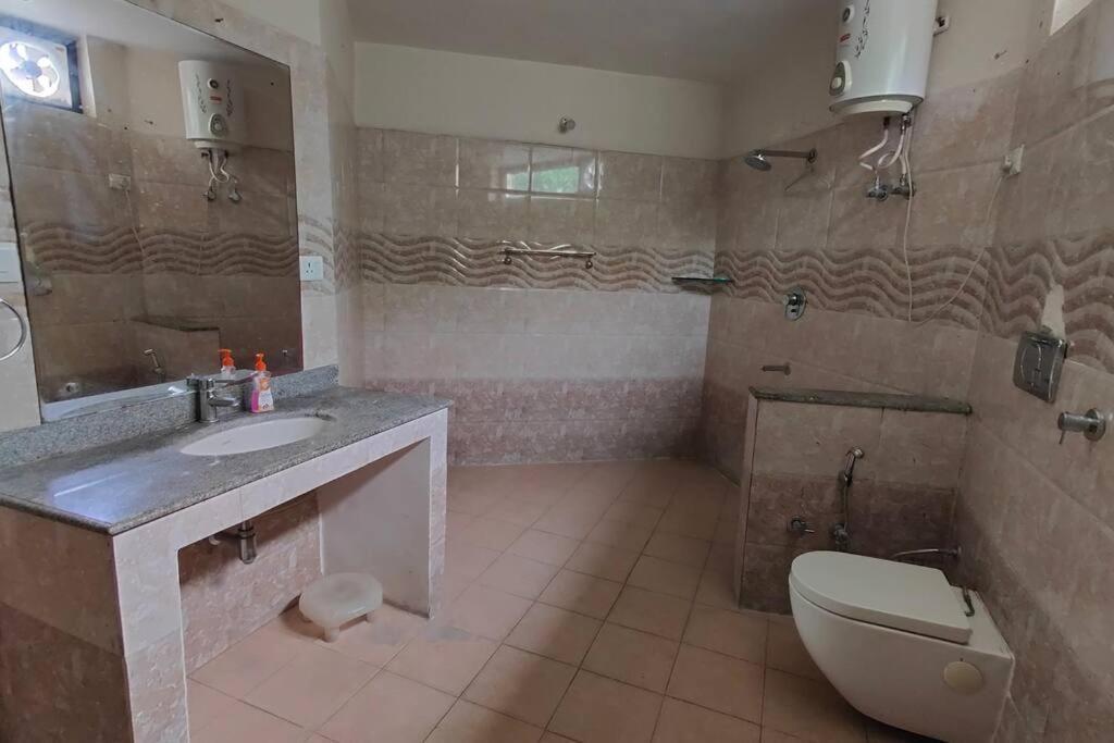 Basti House - Boutique Homestay Lucknow Exteriör bild